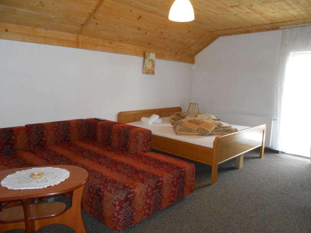 Magdalenka - Pokoje W Centrum Szczyrk Quarto foto